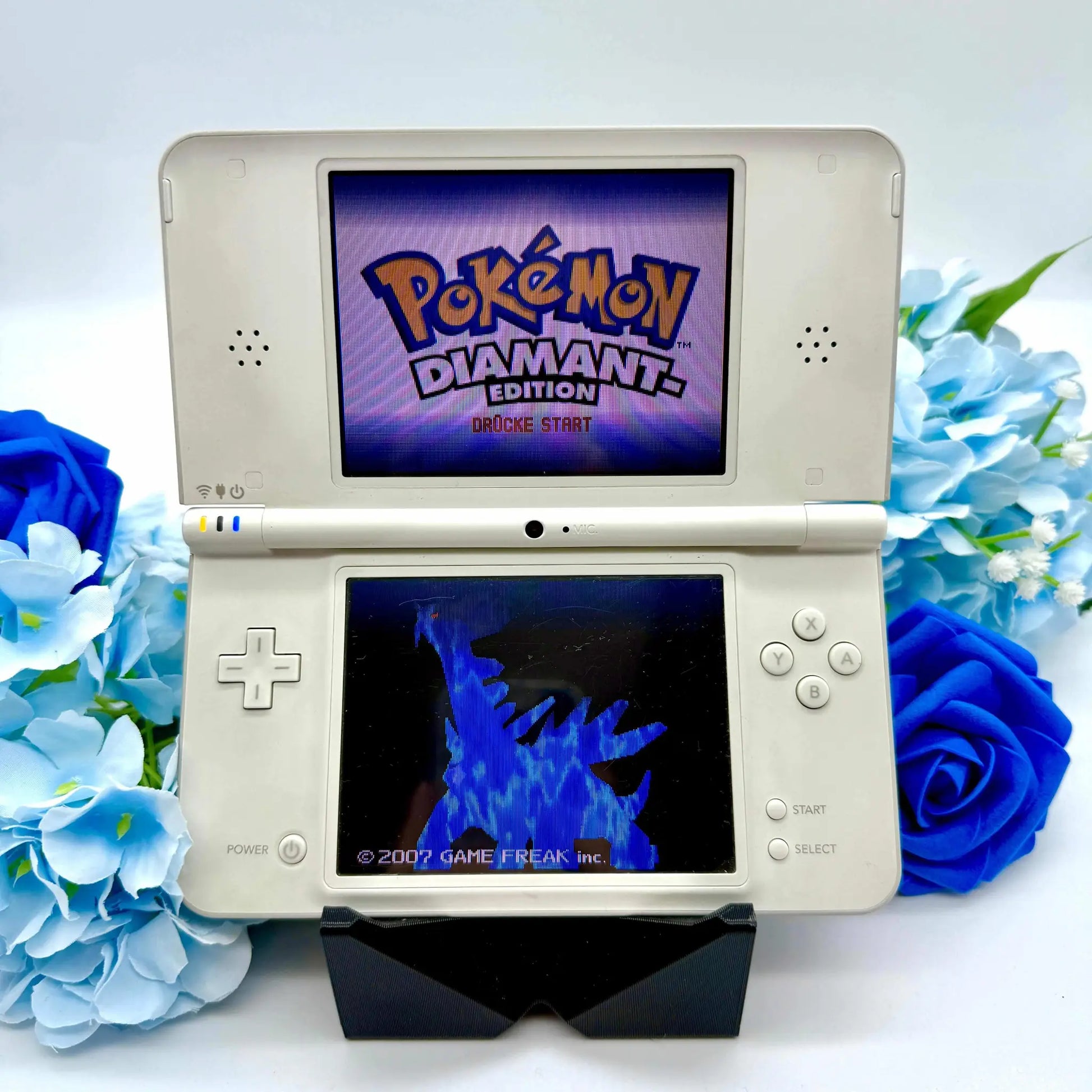 Nintendo Dsi XL in zufälliger Farbe gemoddet - 3DSRenew