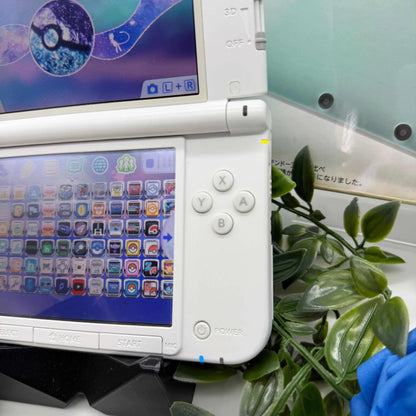 Nintendo 3DS XL white mint gemoddet - 3DSRenew