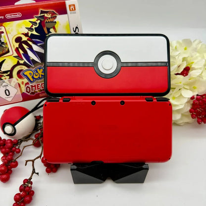 New Nintendo 2DS XL Pokeball